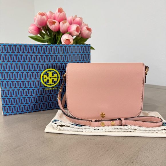 Tory Burch Handbags - Tory Burch Pink Leather Crossbody Bag
